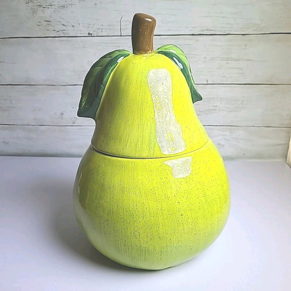 David's Cookies Green Bartlett Pear Ceramic Pottery Cookie Jar